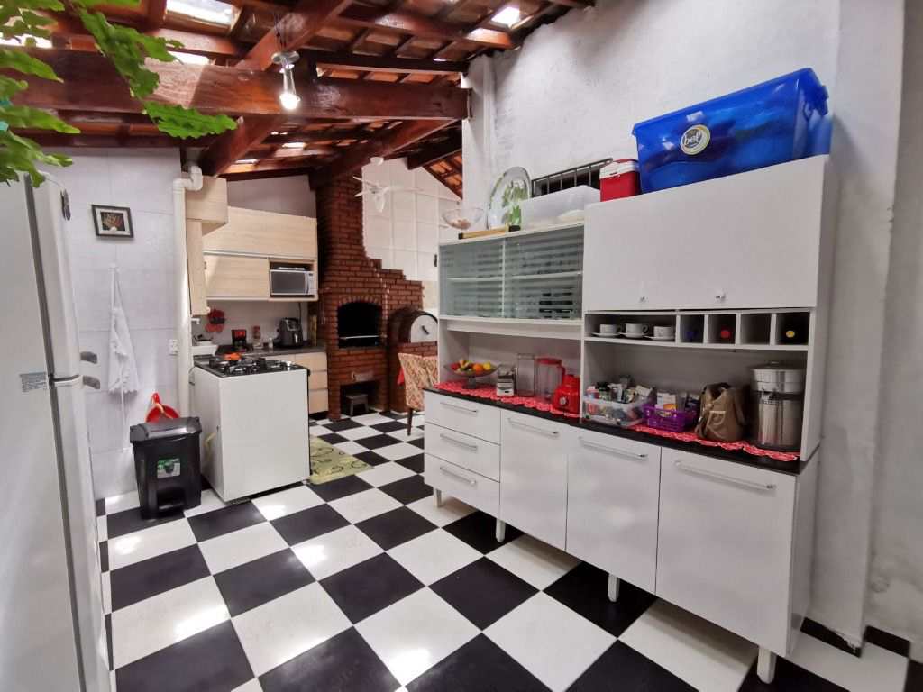 Casa em Praia Grande, no bairro Real