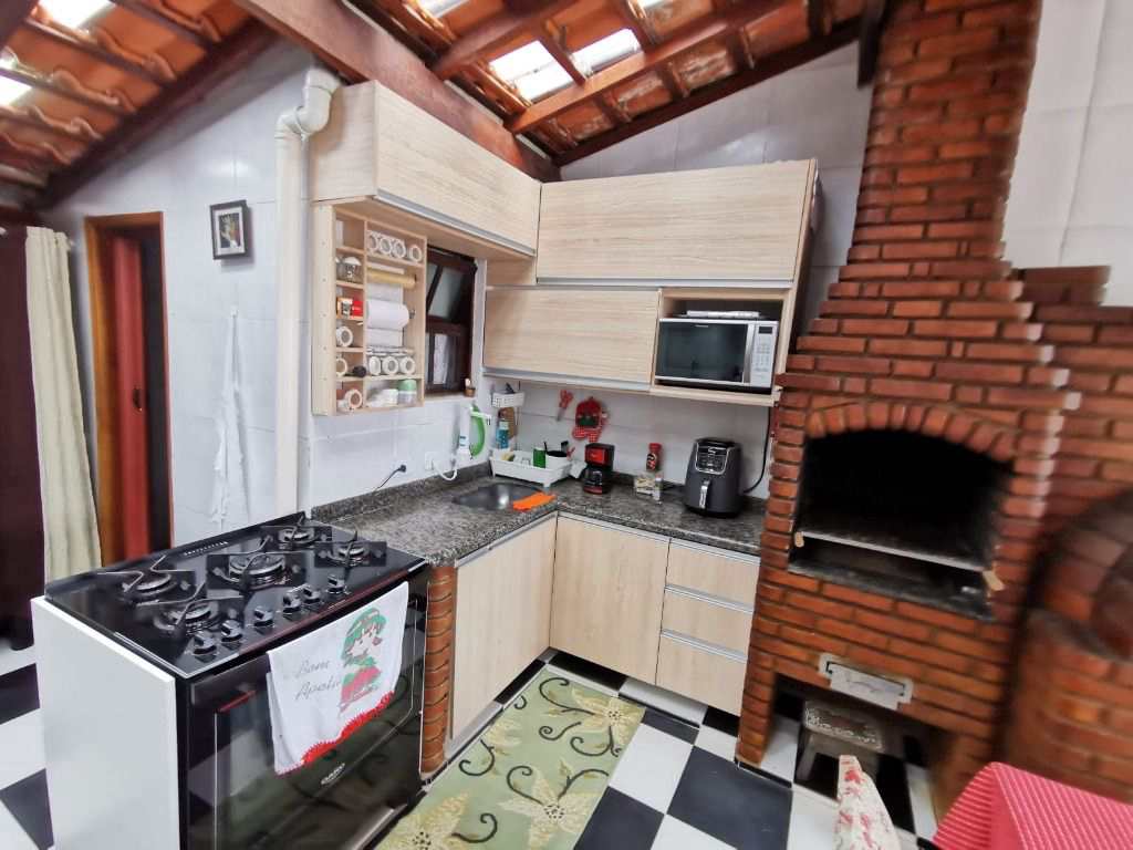 Casa em Praia Grande, no bairro Real