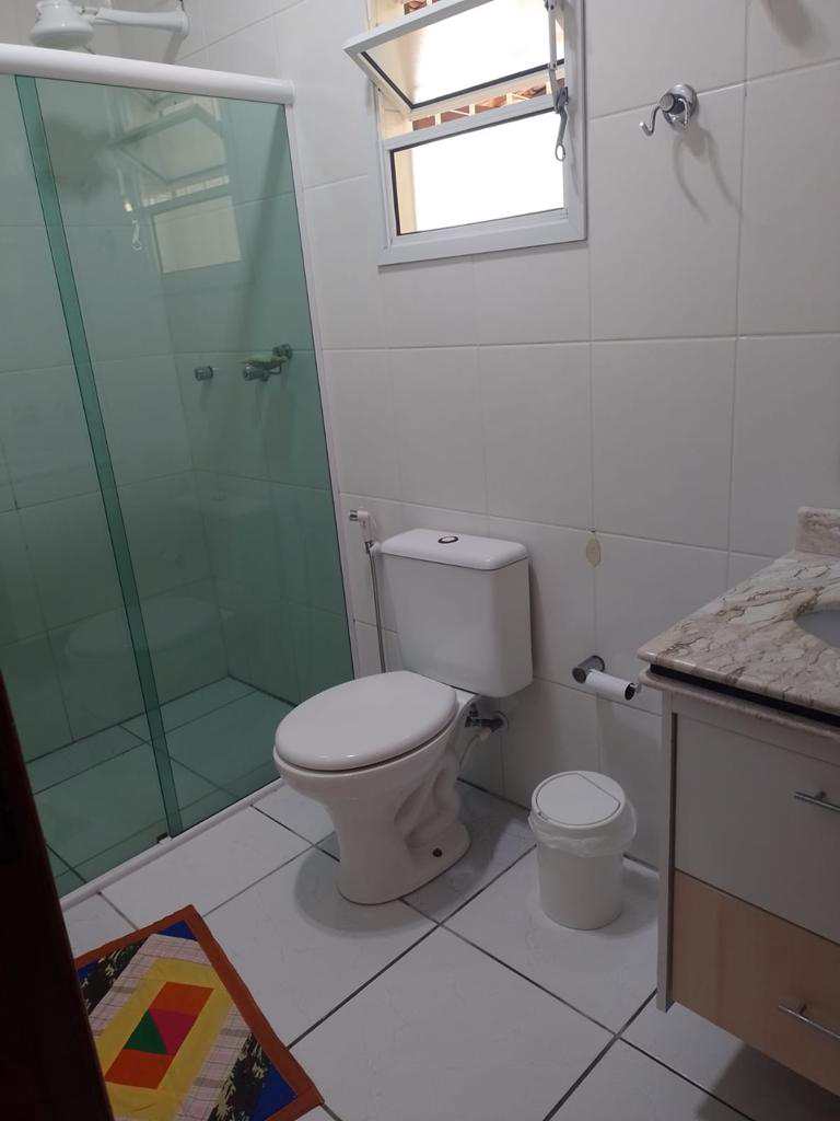 Casa em Praia Grande, no bairro Caiçara
