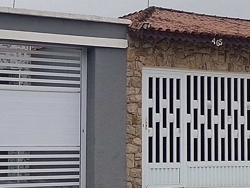 Casa em Praia Grande, no bairro Caiçara