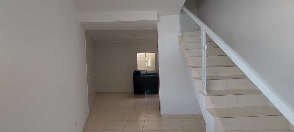 Sobrado em Praia Grande, no bairro Esmeralda
