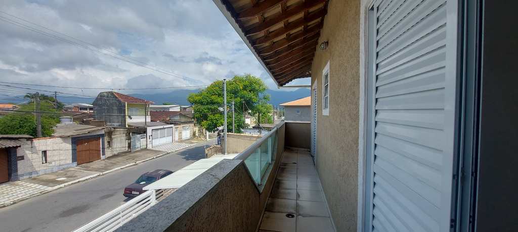 Sobrado em Praia Grande, no bairro Esmeralda