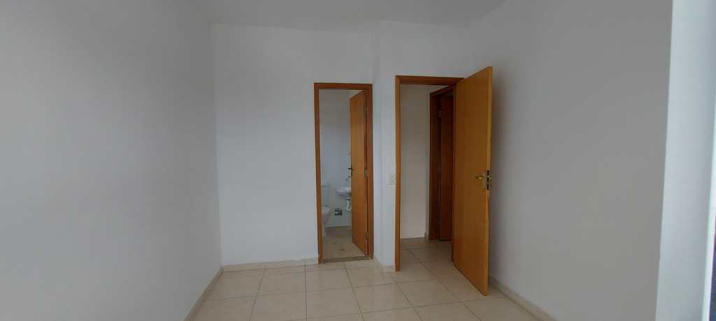 Sobrado em Praia Grande, no bairro Esmeralda