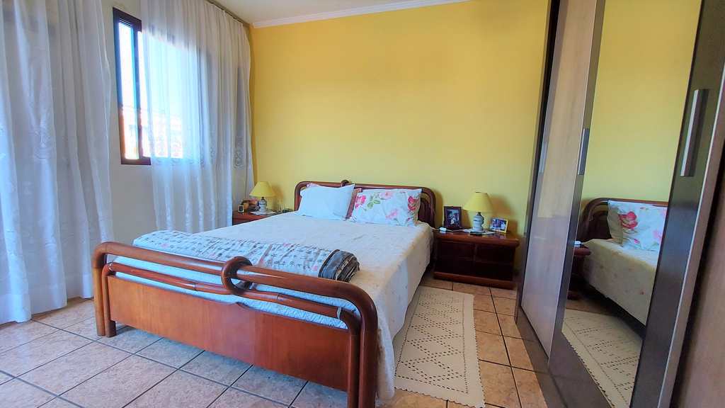 Apartamento em Praia Grande, no bairro Boqueirão