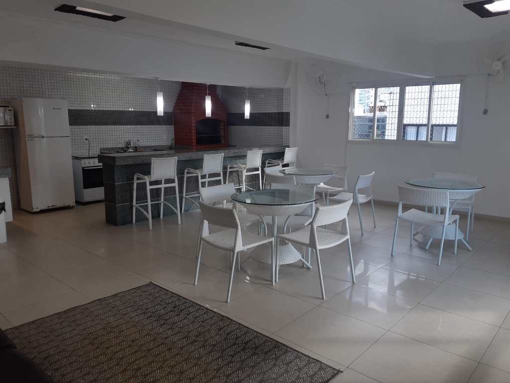 Apartamento em Praia Grande, no bairro Canto do Forte