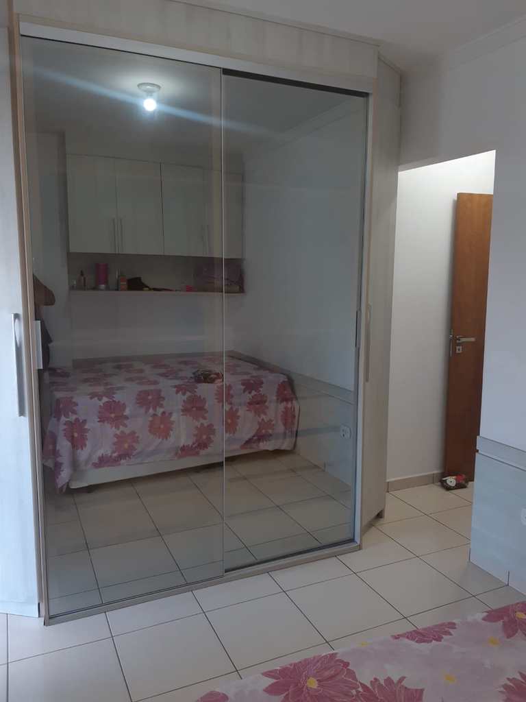 Apartamento em Praia Grande, no bairro Canto do Forte