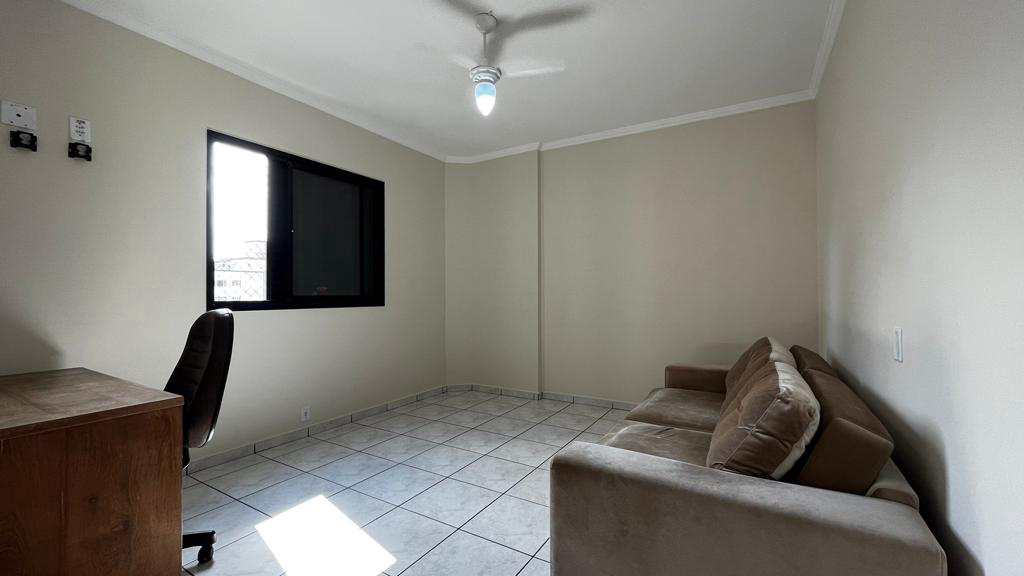 Apartamento em Praia Grande, no bairro Boqueirão