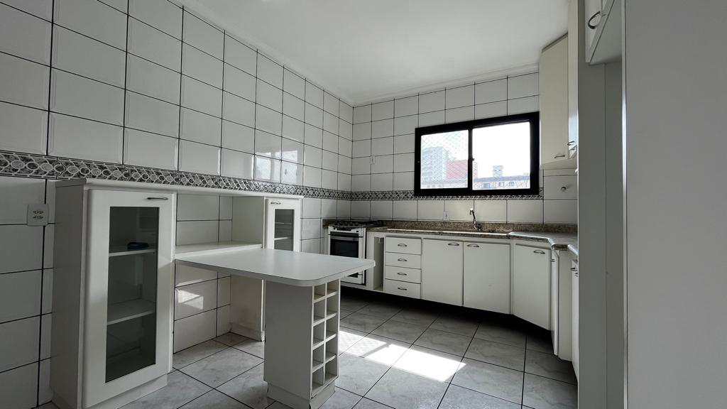Apartamento em Praia Grande, no bairro Boqueirão