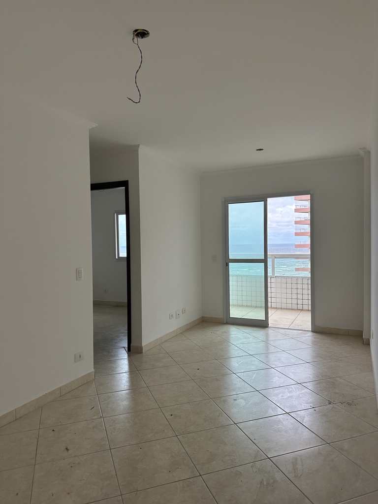 Apartamento em Praia Grande, no bairro Tupi
