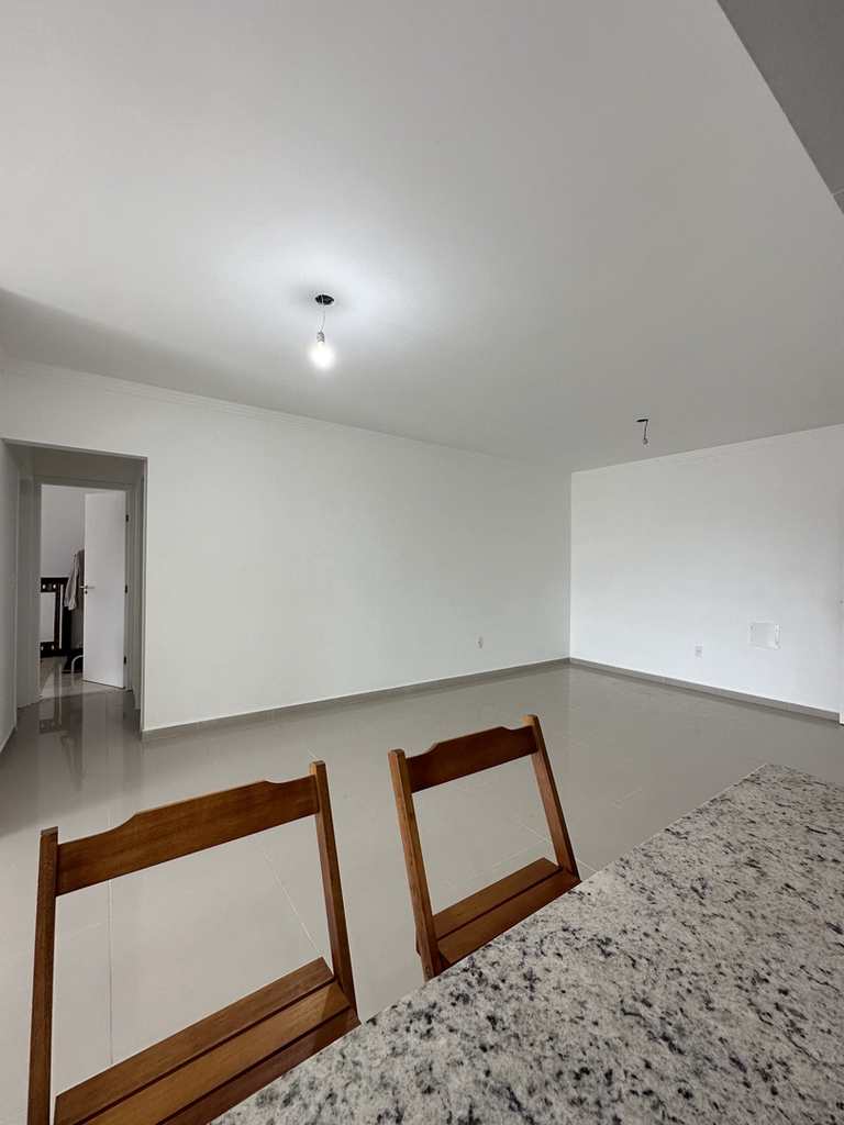 Apartamento em Praia Grande, no bairro Caiçara