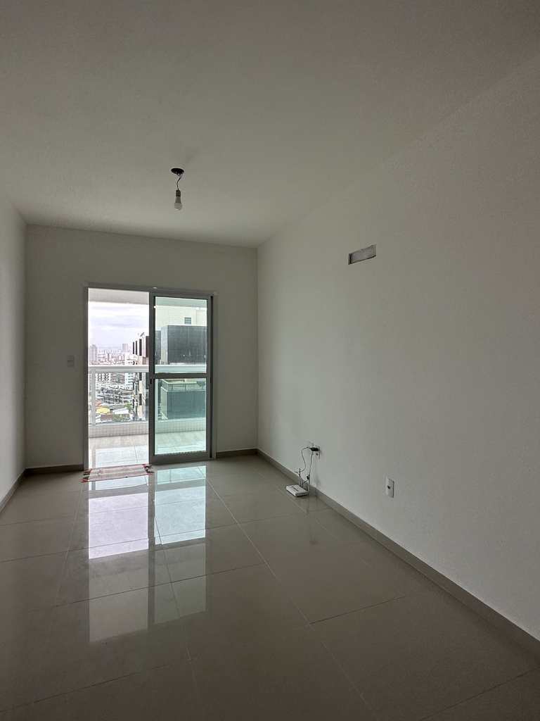 Apartamento em Praia Grande, no bairro Caiçara