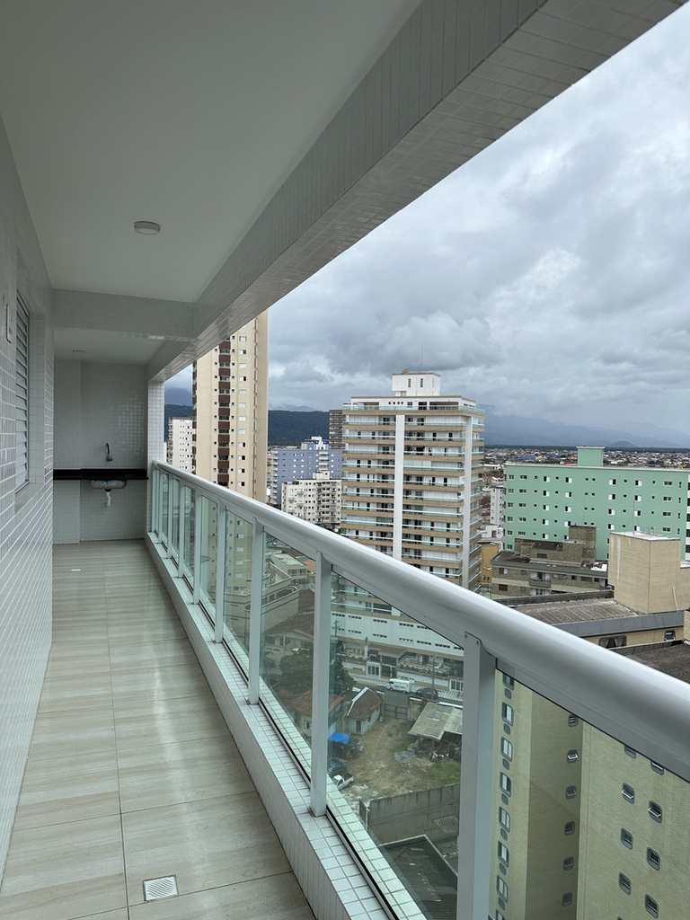Apartamento em Praia Grande, no bairro Caiçara