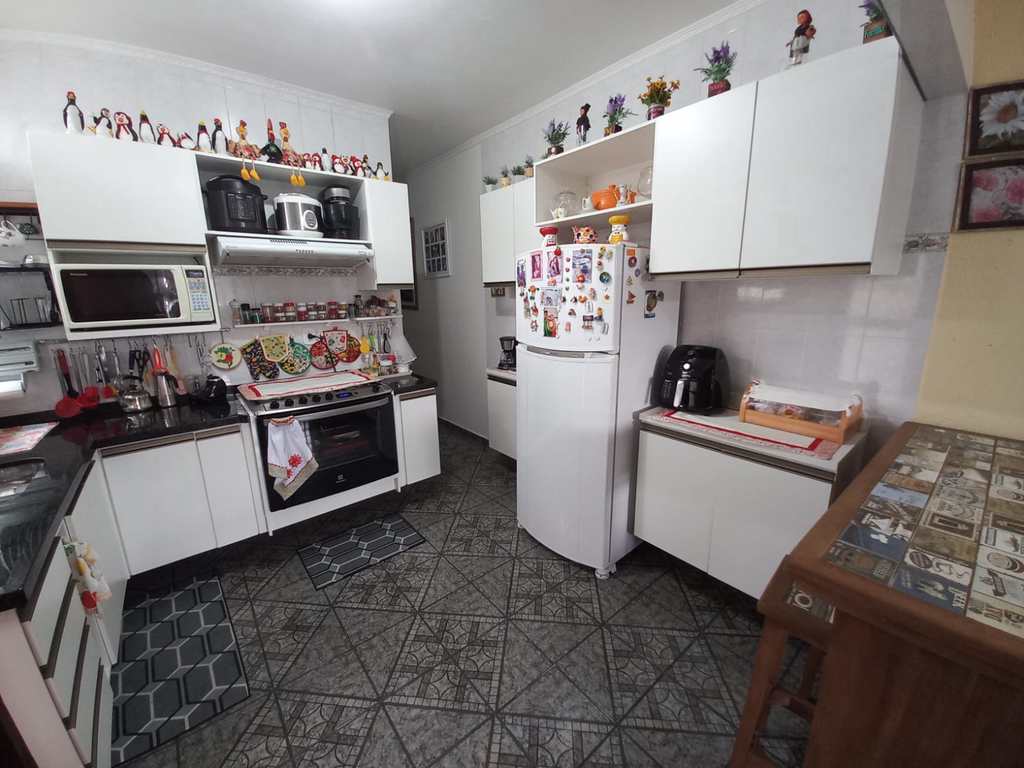 Casa em Praia Grande, no bairro Caiçara