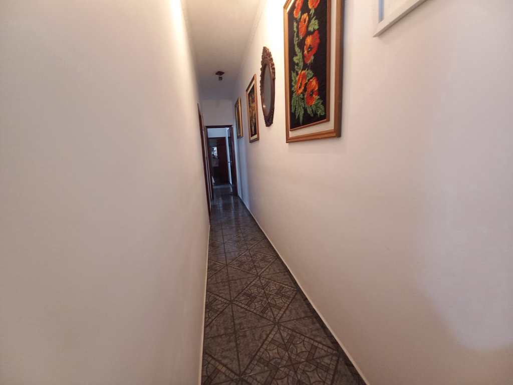 Casa em Praia Grande, no bairro Caiçara