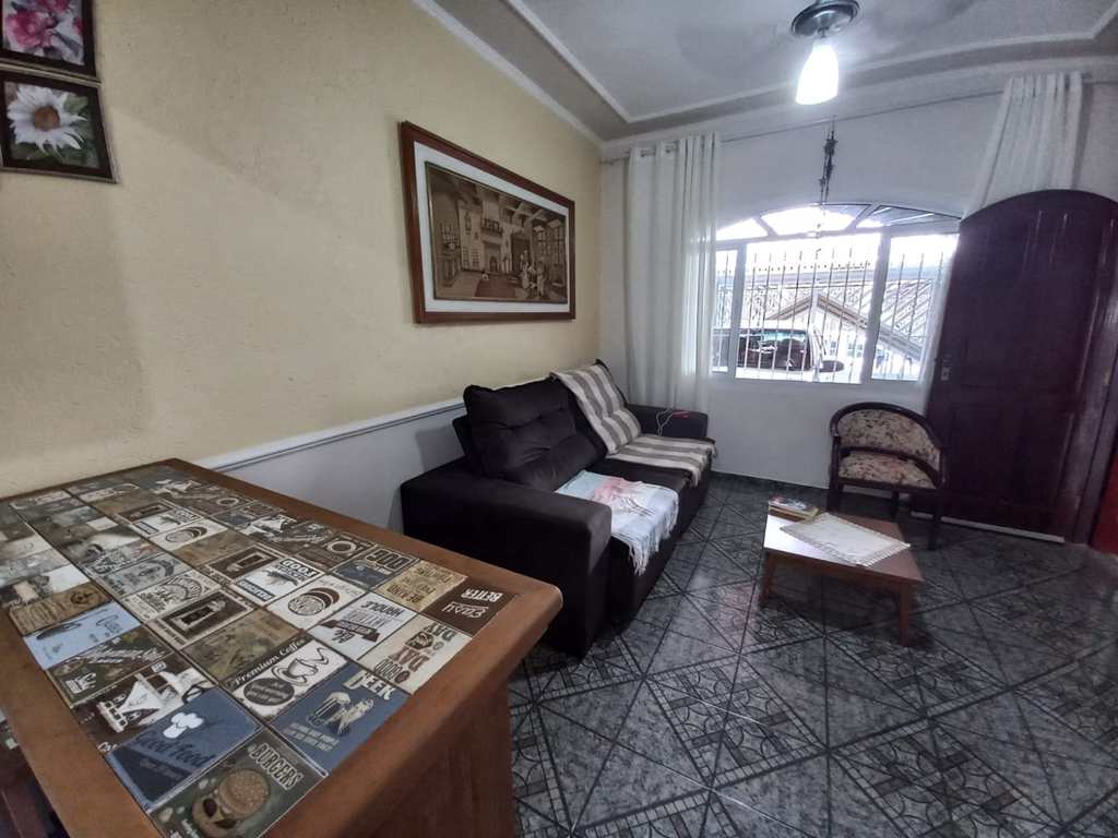 Casa em Praia Grande, no bairro Caiçara