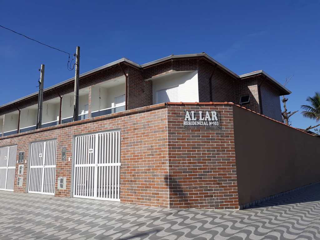 Casa de Condomínio em Praia Grande, no bairro Jardim Melvi