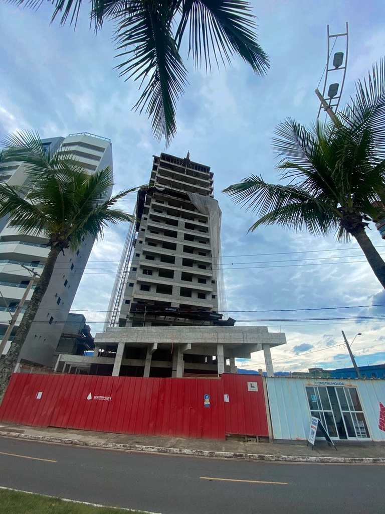 Apartamento em Praia Grande, no bairro Caiçara