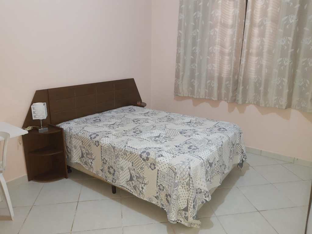 Casa em Praia Grande, no bairro Jardim Imperador