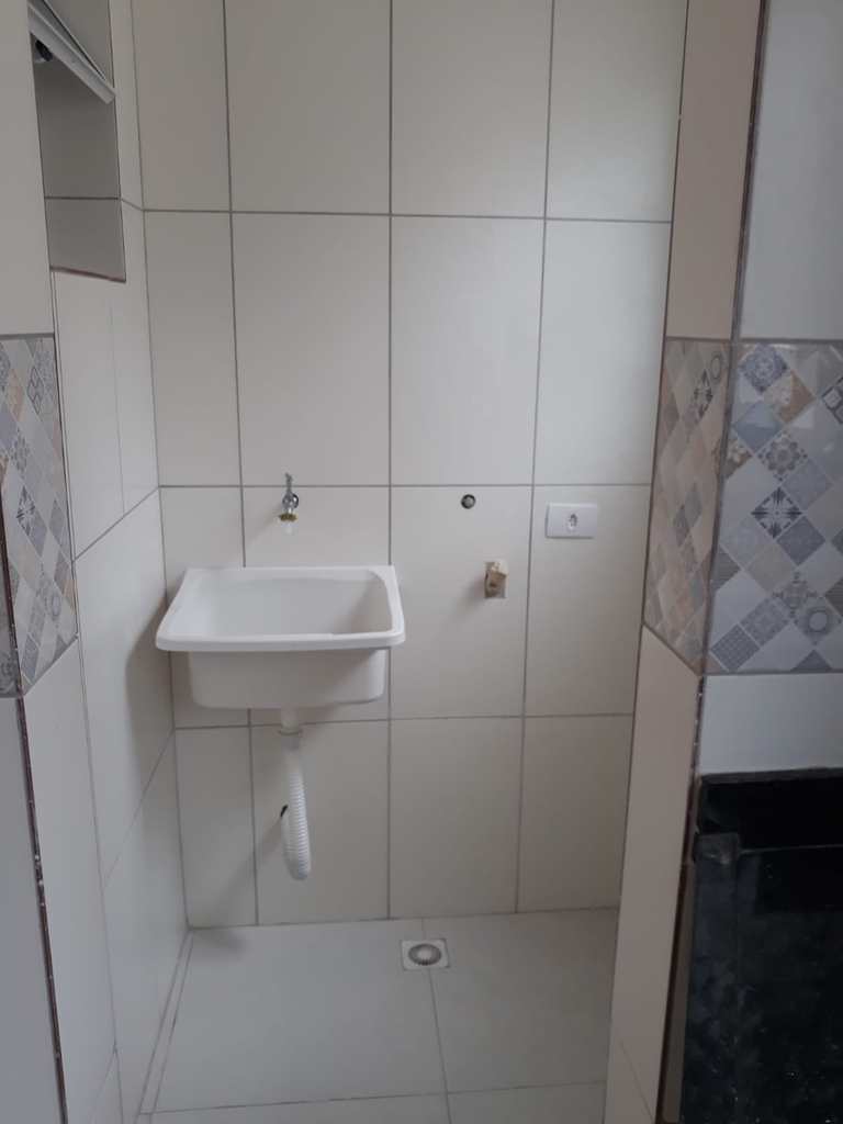 Casa de Condomínio em Praia Grande, no bairro Real