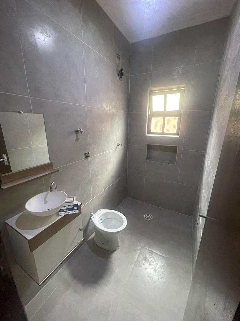Casa em Praia Grande, no bairro Mirim