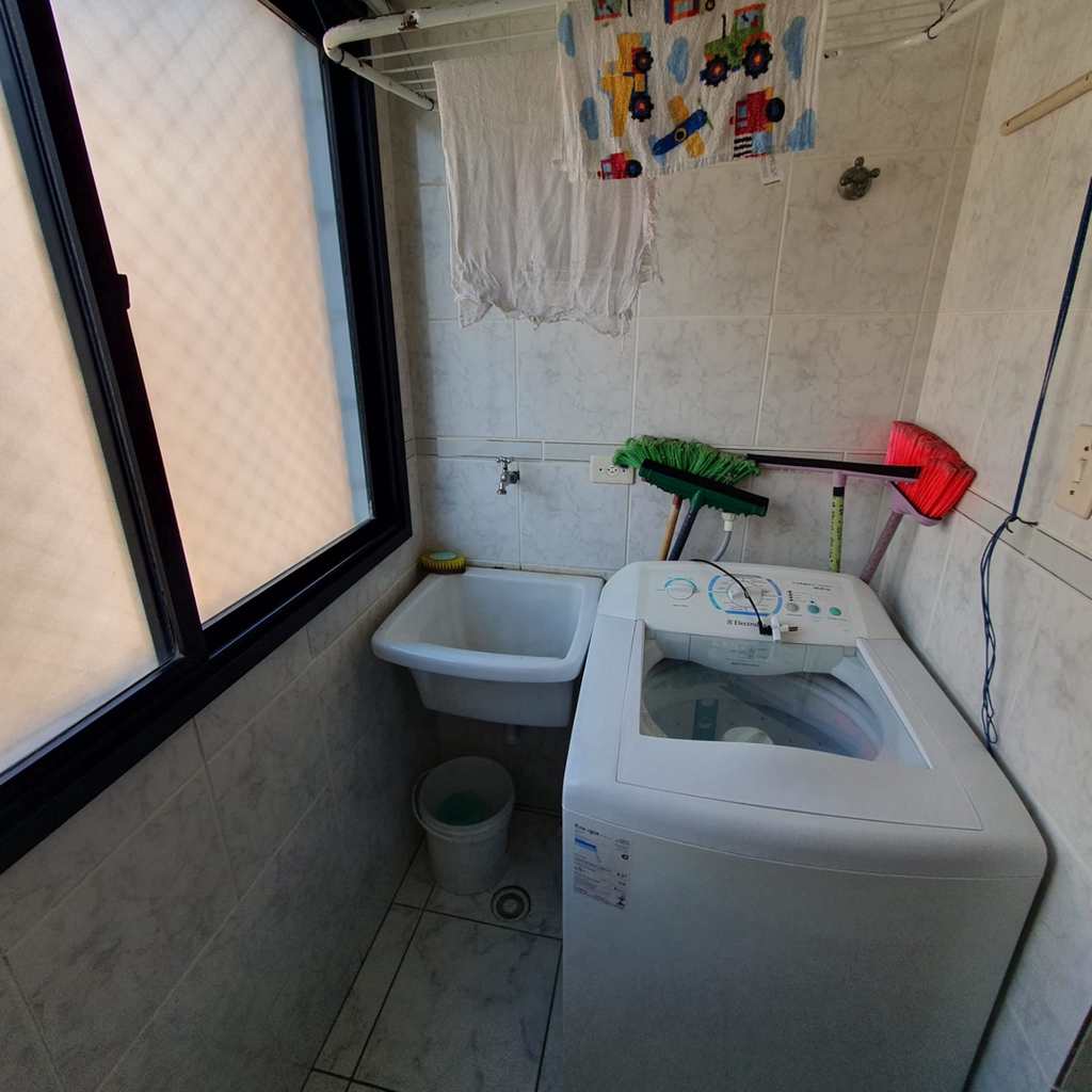 Apartamento em Praia Grande, no bairro Ocian