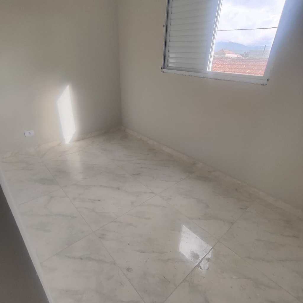 Casa de Condomínio em Praia Grande, no bairro Aviação