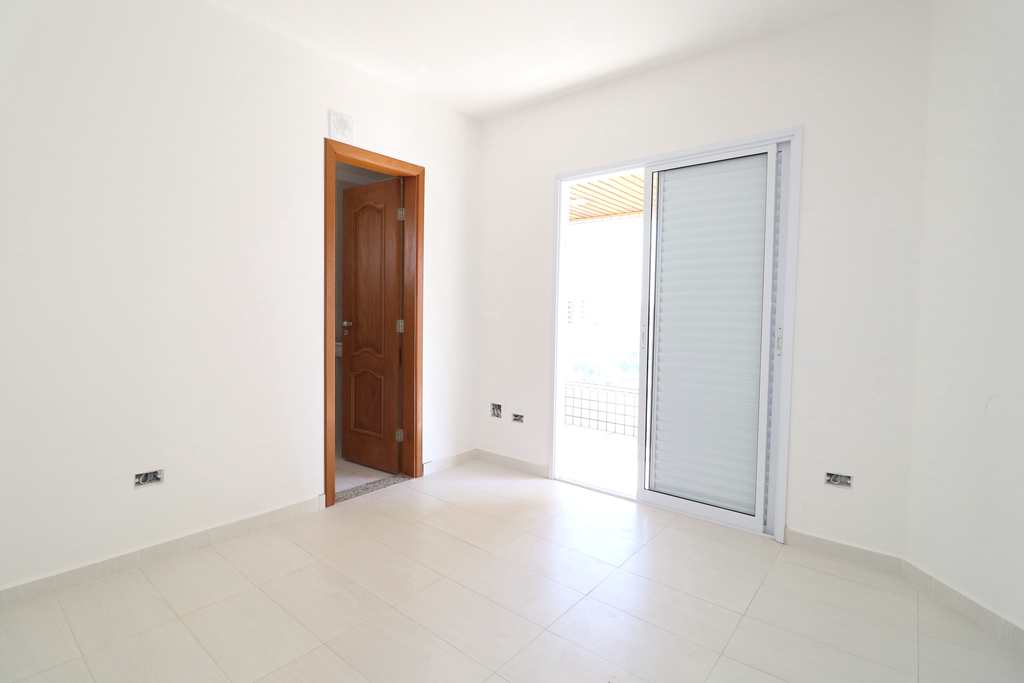 Apartamento em Praia Grande, no bairro Canto do Forte
