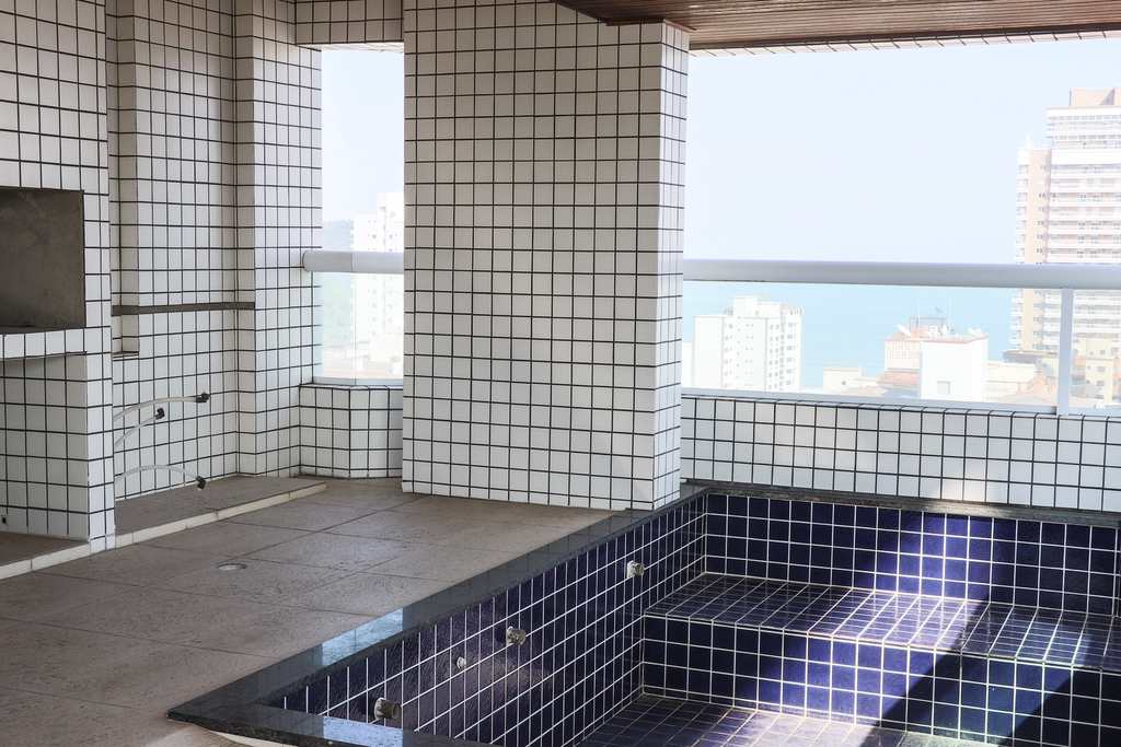 Apartamento em Praia Grande, no bairro Canto do Forte