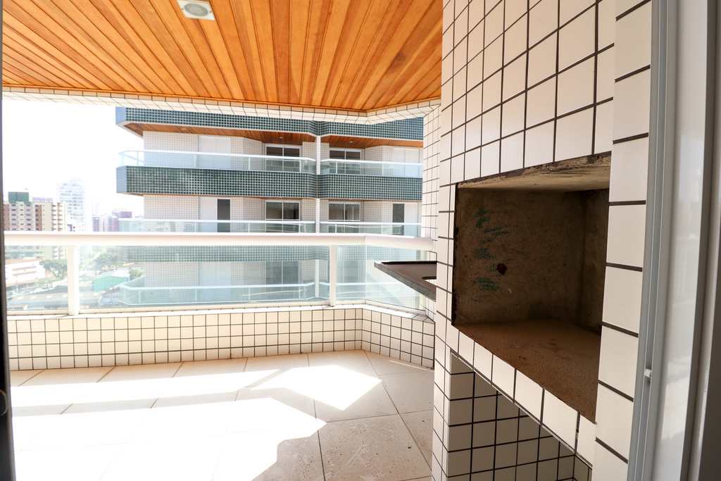 Apartamento em Praia Grande, no bairro Canto do Forte