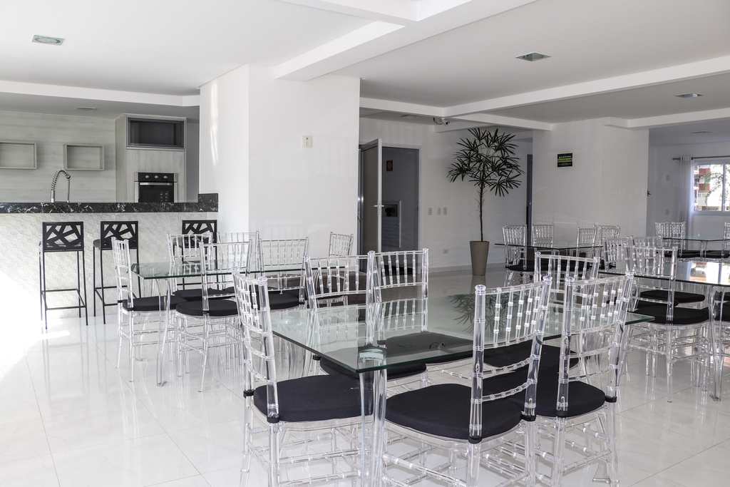 Apartamento em Praia Grande, no bairro Canto do Forte