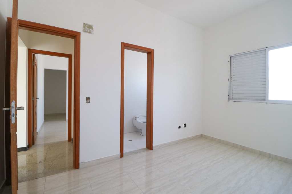 Apartamento em Praia Grande, no bairro Canto do Forte