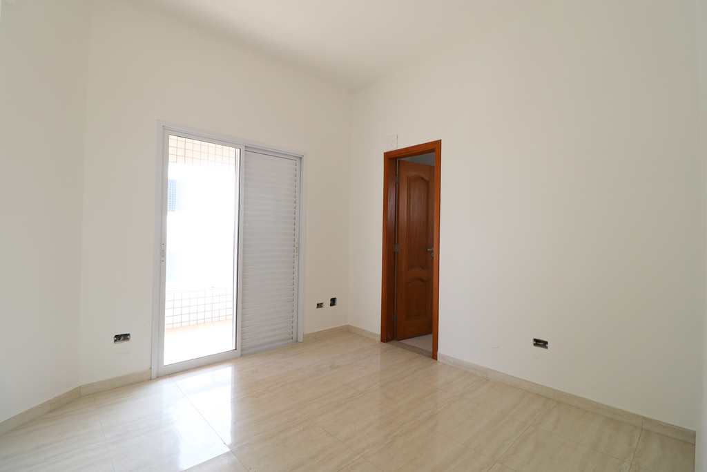 Apartamento em Praia Grande, no bairro Canto do Forte