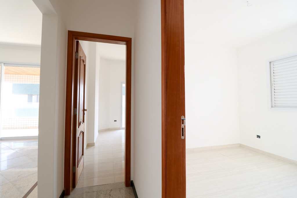 Apartamento em Praia Grande, no bairro Canto do Forte