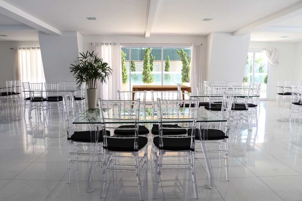Apartamento em Praia Grande, no bairro Canto do Forte