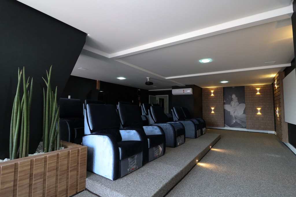 Apartamento em Praia Grande, no bairro Canto do Forte