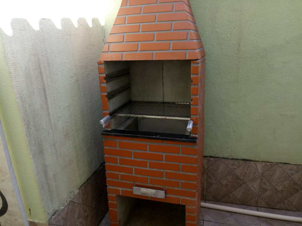 Casa em Praia Grande, no bairro Ocian