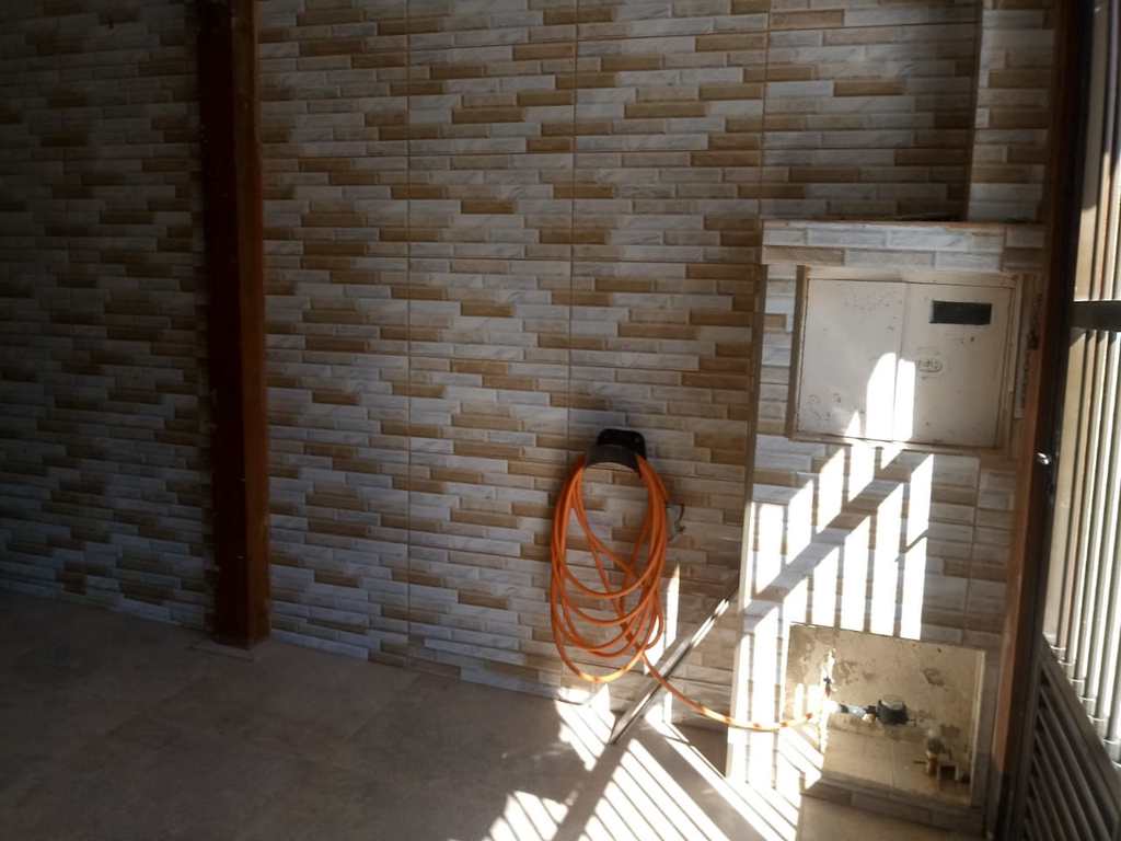 Casa em Praia Grande, no bairro Ocian