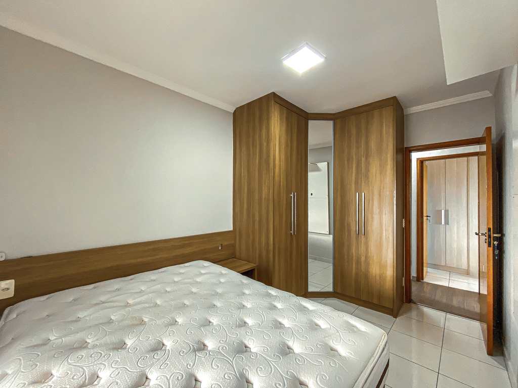Apartamento em Praia Grande, no bairro Ocian