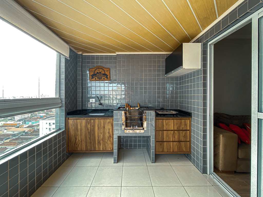 Apartamento em Praia Grande, no bairro Ocian