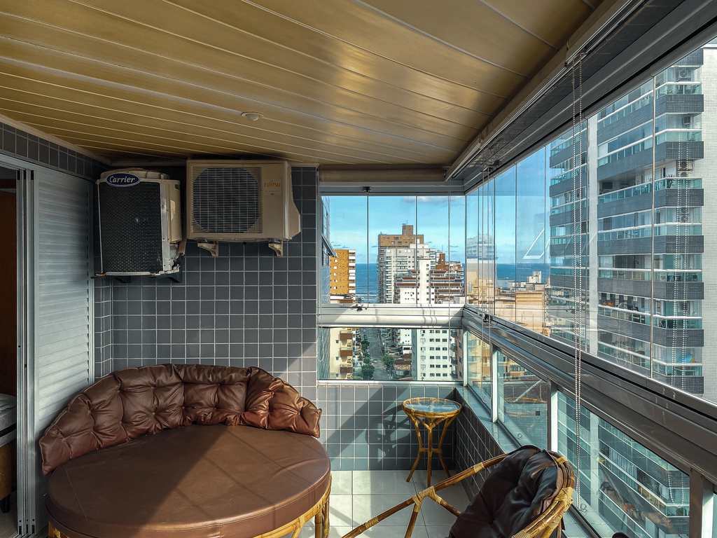 Apartamento em Praia Grande, no bairro Ocian