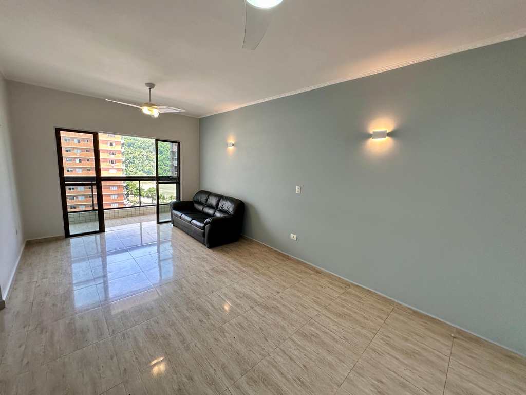 Apartamento em Praia Grande, no bairro Canto do Forte