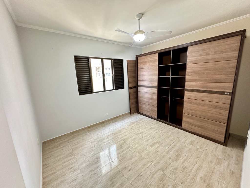 Apartamento em Praia Grande, no bairro Canto do Forte
