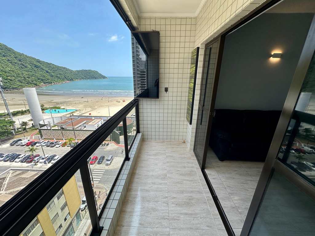 Apartamento em Praia Grande, no bairro Canto do Forte