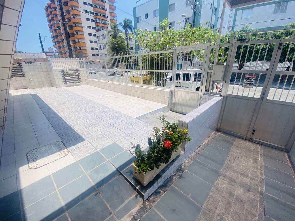 Apartamento em Praia Grande, no bairro Ocian