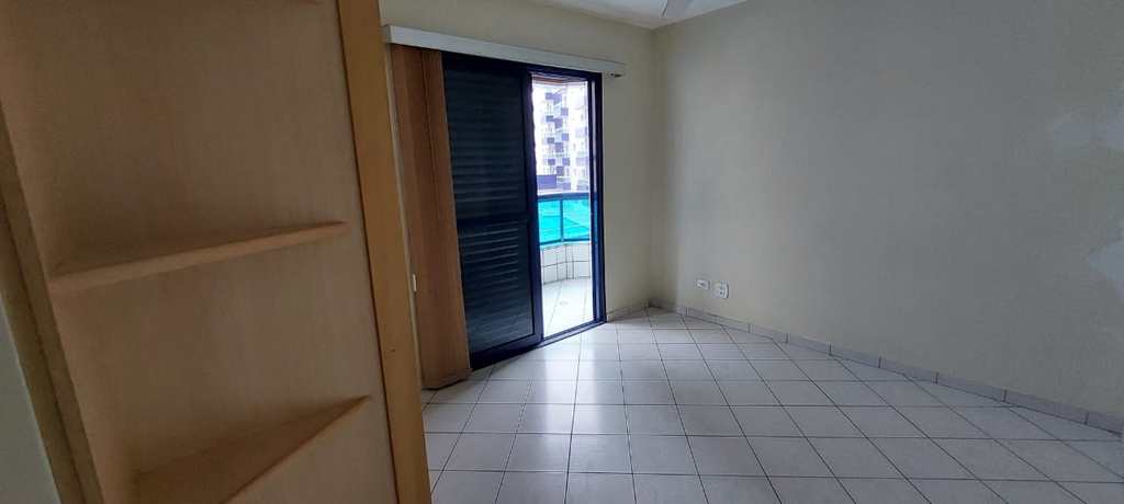 Apartamento em Praia Grande, no bairro Ocian