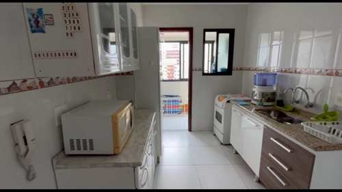 Apartamento, código 7695 em Praia Grande, bairro Guilhermina