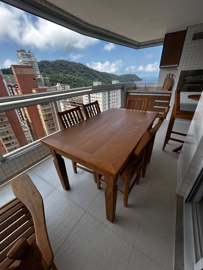 Apartamento em Praia Grande, no bairro Canto do Forte