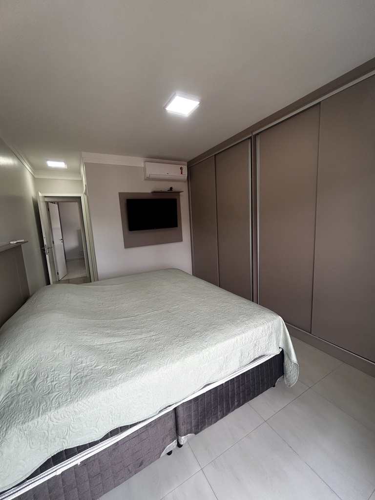 Apartamento em Praia Grande, no bairro Canto do Forte