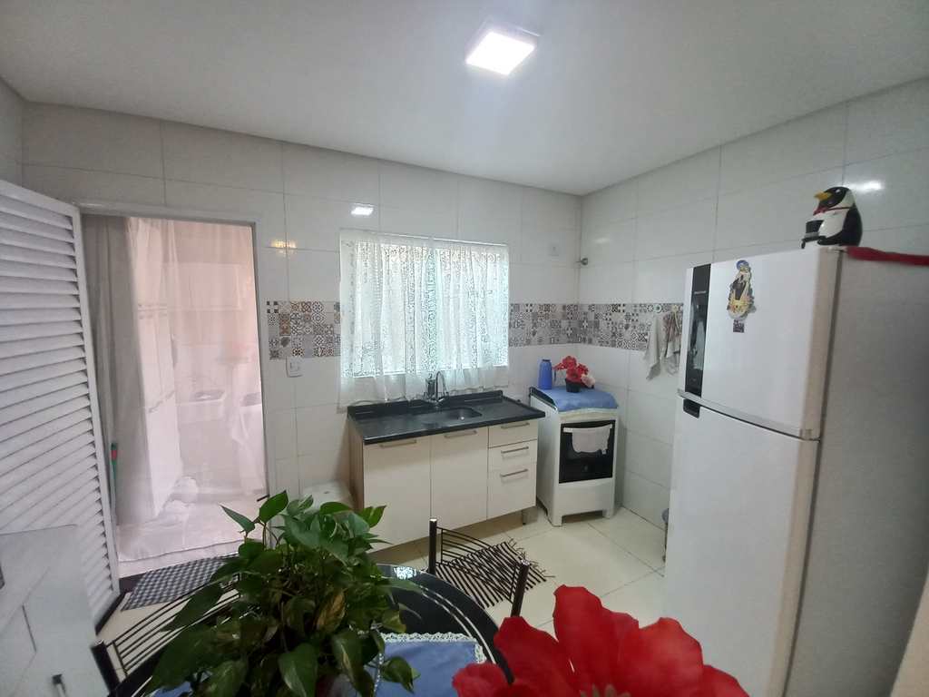 Sobrado de Condomínio em Praia Grande, no bairro Caiçara