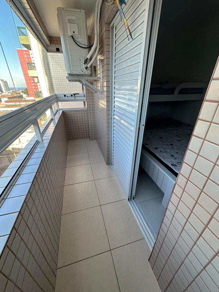 Apartamento em Praia Grande, no bairro Ocian